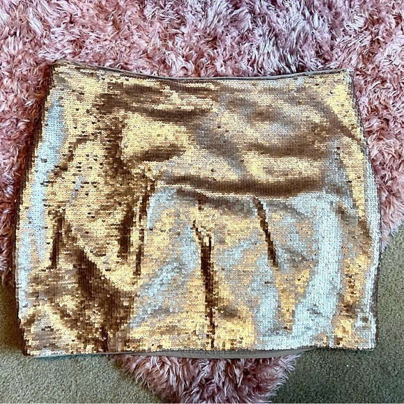 Banana Republic matte Rose Gold Holiday NYE sequin skirt size 14 Immediate Ship! - Picture 5 of 7
